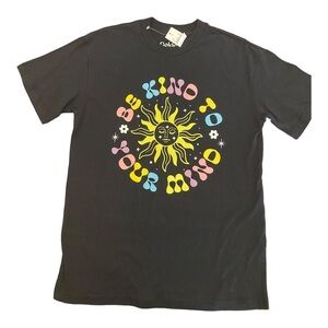 Women’s Golden Hour T Shirt XS NWT